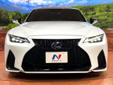 弊社では、全車『修復歴なし』のお車のみ取り扱っております。専任バイヤーによる厳選した仕入れの後、入庫後の車両チェックを行い、ネクステージが認定した高品質な中古車をご提供しております。