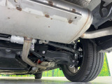 お車を安心してお乗りいただく為には、足回りの定期点検が欠かせません。サービスサポート(有償保証)では無料点検もご提供しており、安心のカーライフをお過ごしいただけるサポート体制が整っています。