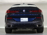 BMWのお車は、走行の安定性とコーナリングの良さを追求し、思い通りにハンドルの操作可能です。試乗車もご用意しておりますので、ぜひ&ldquo;駆け抜ける歓びをご体感ください!