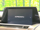 【メーカー純正ナビ】インテリアに溶け込むスタイリッシュな「専用設計」メーカーナビを装備♪視認性や操作性など基本性能にも優れ、より上質なカーライフをお楽しみいただけます。