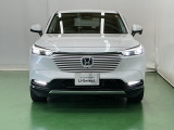LEDヘッドライトを装備しています。LEDヘッドライトはとても明るく、雨の日や夜間走行も安全・安心です。オートライトコントロール付きで周囲の明るさに応じて自動で点灯・消灯します