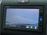 ◆バックカメラ◆リバースにするだけで映ります、後方の安全確認や、狭い駐車場での車庫入れ、雨の日や夜間など視界の悪い時に便利です!安全にバックする為には欠かせない装備です。