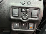 運転支援システムも多数装備されております。追突被害を軽減するエマージェンシーブレーキも付いております。