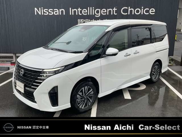 セレナ 1.4 e-4ORCE ハイウェイスターV 4WD 