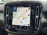 【9インチタッチスクリーン純正HDDナビ】「Apple Car Play」「Android Auto」対応のボルボ先進ナビゲーション「SENSUS」。最新地図データへ無料更新してお渡しします。