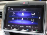 ナビゲーションは純正9インチメモリーナビ(VXM-247VFNi)を装着しております。AM、FM、CD、DVD再生、Bluetooth、音楽録音再生、フルセグTVがご使用いただけます。