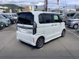 ■□■□■ アフターサービスも安心!! 自社整備工場・自社鈑金工場・積載車を完備しておりますので、お客様のご購入後も手厚くサポートいたします!! ■□■□■