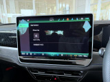 コネクティビティ機能&ldquo;App-Connect&rdquo;でApple CarPlayやAndroid Autoが使用可能。普段使い慣れたGoogleマップ等を大型ディスプレイに表示可能です。