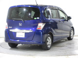 ボディクリーニング後、愛車をピカピカの状態へ保護するコーティング「ブライトパック」がおススメです!水垢がつきにくく、手入れがしやすくなりますよ!いつも愛車をきれいにしておきたい方におススメです。