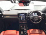 XC40 T4 AWD インスクリプション 4WD 