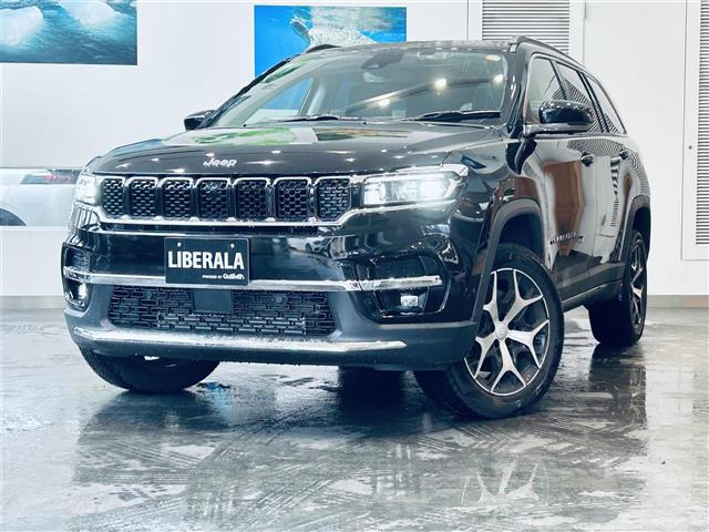 コマンダー 2.0 リミテッド ディーゼル 4WD 本革シート