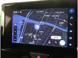 純正ナビを装備。タッチパネル式で使いやすく、お出かけもラクラクです。