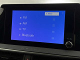 ブルートゥースに接続することにより、スマホに入ったお気に入りの音楽を車内で楽しむことができます♪あると本当に便利な機能になっています!