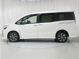 ヴォクシー 2.0 ZS 煌II 4WD 