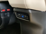 ETC付いてます。ETCが使用可能な道路通行料はキャッシュレスでスマートに走行できます。再セットアップして納車致します。