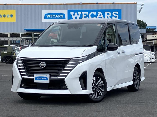 セレナ 1.4 e-POWER ハイウェイスターV