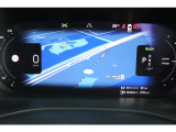 メーター中央にナビゲーションが表示されていており、運転中でも見やすい配置になっております。
