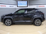 広々とした車内空間に優れた燃費性能。更にデザインも上質で人気のお車です!
