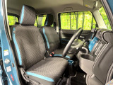 運転席シート廻りは使用感も少なく、良好な状態となっています。丁寧に使われていたことがよくわかりますね。
