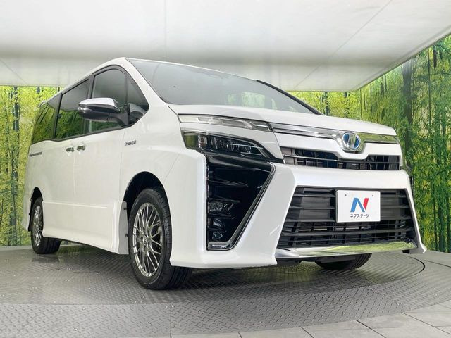トヨタ ヴォクシー 1.8 ハイブリッド ZS 煌 の中古車詳細 (98,060km