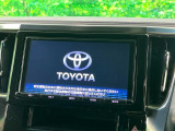 【純正9型ナビ】人気の純正ナビを装備。オーディオ機能も充実しており、Bluetooth接続すればお持ちのスマホやMP3プレイヤーの音楽を再生可能!毎日の運転がさらに楽しくなります!!