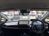 4WD/純正フルセグ付ナビ/全方位カメラ/シートヒーター/パーキングアシスト/パワーシート/置くだけ充電/デジタルインナーミラー/ETC2.0/ホイール付積込タイヤ/スマートキー/パワーリヤゲート