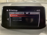 Bluetoothに接続することで、スマートフォンに入っている音楽アプリを車内で楽しめたり、通話が出来ます♪