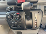 【運転席操作部】運転に役立つ機能ばかり!快適なドライブにしてくれること間違いなし!!