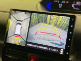 【パノラマモニター】専用のカメラにより、上から見下ろしたような視点で360度クルマの周囲を確認することができます☆死角部分も確認しやすく、狭い場所での切り返しや駐車もスムーズに行えます。