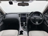 スカイライン 2.0 200GT-t タイプP クール エクスクルーシブ 