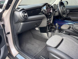 ◆全国納車可能です。納車方法及び費用につきましては、お気軽にコーディネーターまでご相談ください。遠方のご納車の際も我々がしっかりサポートさせて頂きます。お気軽にスタッフまでご相談下さい。