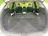 【パワーバックドア】スマートキーや運転席のボタンを押すだけでリアゲートが自動で開閉します!荷物を持っている時や、高い位置にあるバックドアを閉める際に便利な機能です♪
