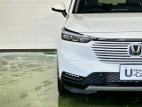 LEDヘッドライトは、点灯の瞬間から光量を発揮し、突然暗くなるトンネルなどでの安定感を高めます。