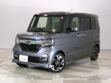 ホンダカーズ東京中央加平店へようこそ。 当社下取りのお墨付き車両。人気車両で充実装備の一台。おススメです。どうぞご覧くださいませ。