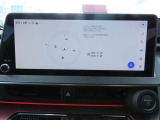 (12.3インチディスプレイオーディオ)スマホと車をつなぐことで色々なサービスを楽しめます。