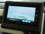 ◆バックカメラ◆リバースにするだけで映ります、後方の安全確認や、狭い駐車場での車庫入れ、雨の日や夜間など視界の悪い時に便利です!安全にバックする為には欠かせない装備です。
