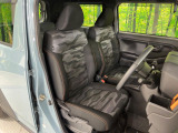 運転席シート廻りは使用感も少なく、良好な状態となっています。丁寧に使われていたことがよくわかりますね。