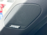 【BOSEサラウンドシステム】人気のサウンドシステムです。通常のスピーカーと比較しても音の広がりが感じられます。