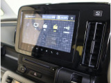 お出かけの強い味方☆フルセグナビ搭載! AV機能:AM/FMラジオ・TV・CD・DVD・Bluetooth・USB