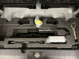 もしもの時に安心な工具やジャッキ、パンク修理キットがあります。