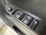 電動格納ミラー、パワーウィンドウ