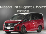 令和6年式 セレナ e-PowerハイウェイスターV90周年記念車 です。ボディカラーはカーディナルレッド/スーパーブラック2トーンです。