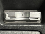 【ETC】便利なETC車載器も装備!高速道路の料金所もスムーズに通過できます。今や必須の装備ですね!お客様用にセットアップをしてのお渡しとなります!