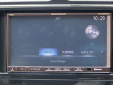 社外HDDナビ:CD・DVD Bluetooth再生機能付なので、好きな音楽を聴きながら楽しいドライブガ可能です♪またフルセグTVチュ-ナ-内蔵ですので高画質にてTVの視聴も可能です!