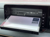 ☆メモリーナビはタッチパネル式で簡単操作。DVD再生機能付き!音楽再生も出来て、TVもフルセグです。お好きな音楽を聞きながらドライブをお楽しみ下さい♪