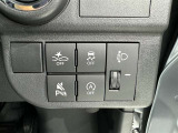 アイドリングストップ機能がついているので、停車時にエンジンを止めて燃料消費を抑えます。環境にもお財布に優しいですね♪