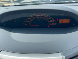 整備スタッフは国家資格を持つプロの整備士です。車検の受入/中間/完成検査と保安基準発行のすべても自社で行います。