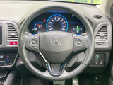 【純正革巻きステアリング】上質な革を使用することで、手にしっかり馴染みとても運転しやすいハンドルです♪