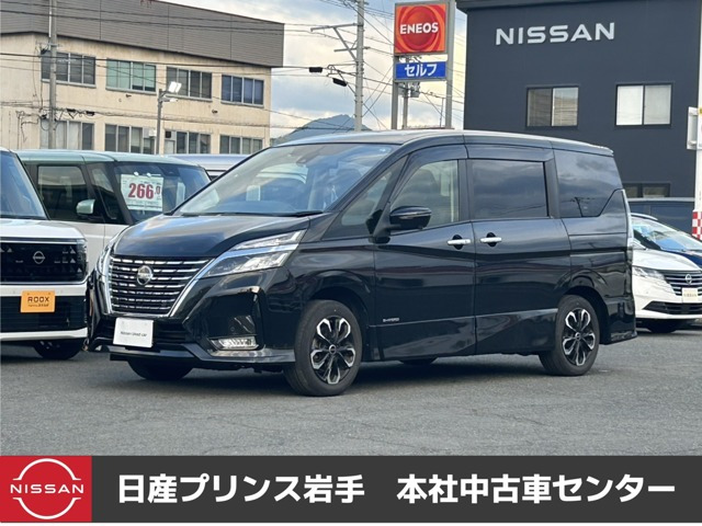 セレナ 2.0 ハイウェイスターV 4WD 
