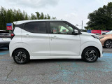 【VDC】運転操作やクルマの速度を検知して、ブレーキやエンジン出力の制御を 自動的に行い、滑りやすい路面やカーブを曲がるときや障害物を回避するときにクルマ の横滑りを軽減し、運転に安心感を与えます。